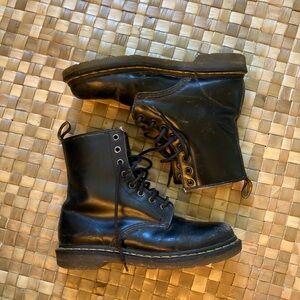 Dr martenns size 8